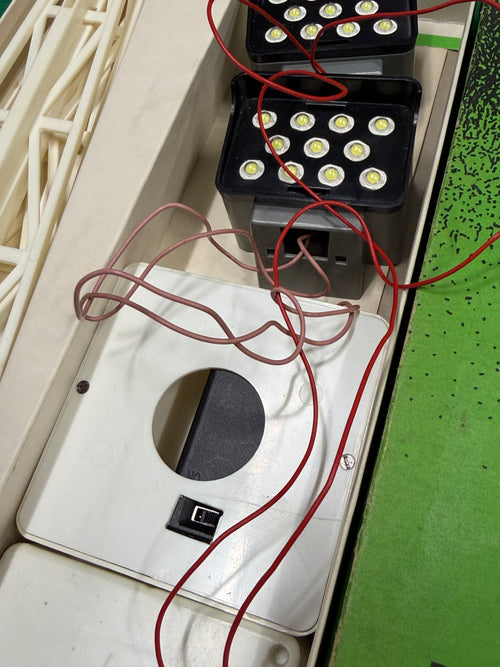 Subbuteo coppia riflettori stadio c101 originali modificati Led - fine anni 70