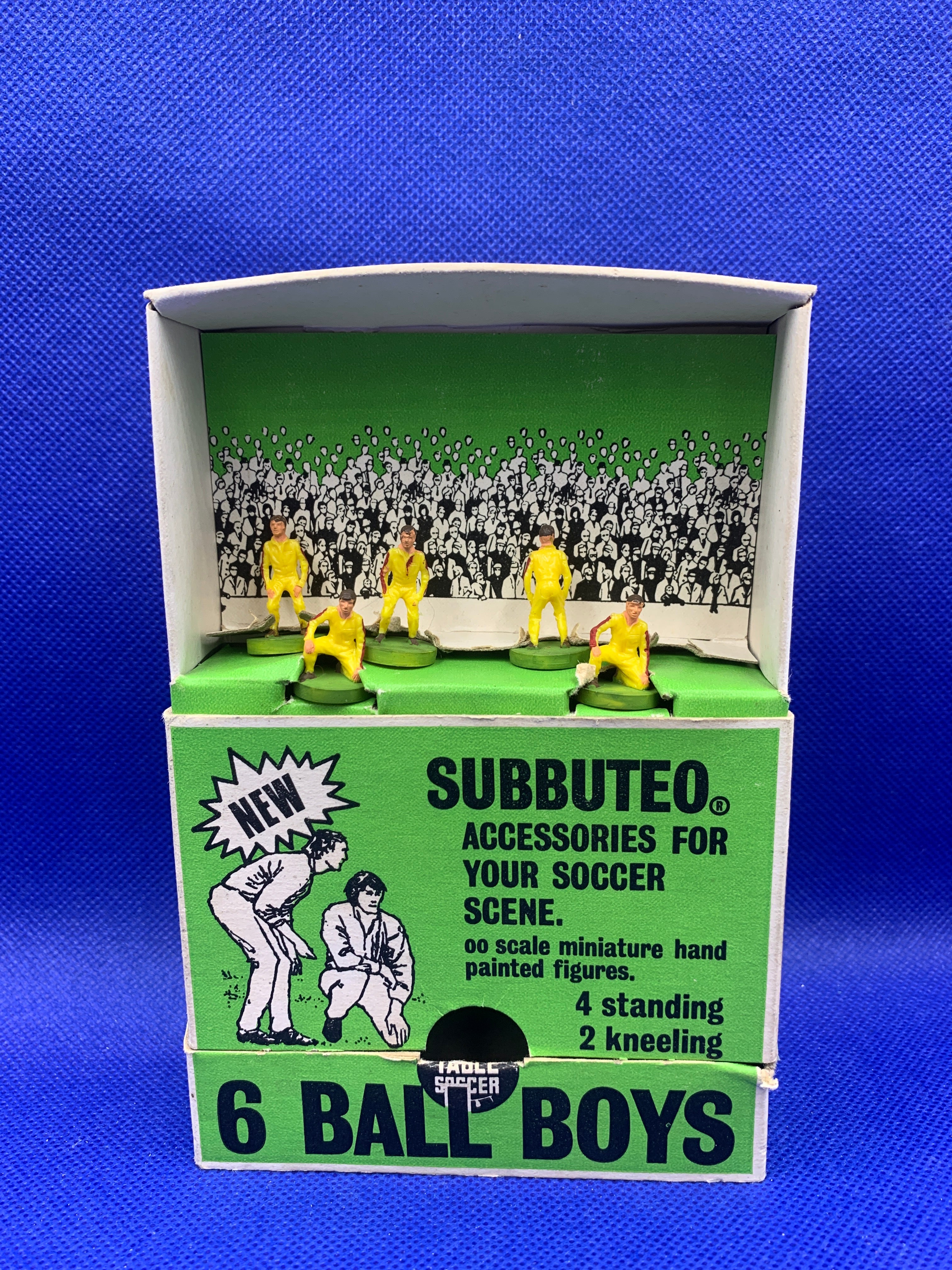 Subbuteo 6 ball boys c134