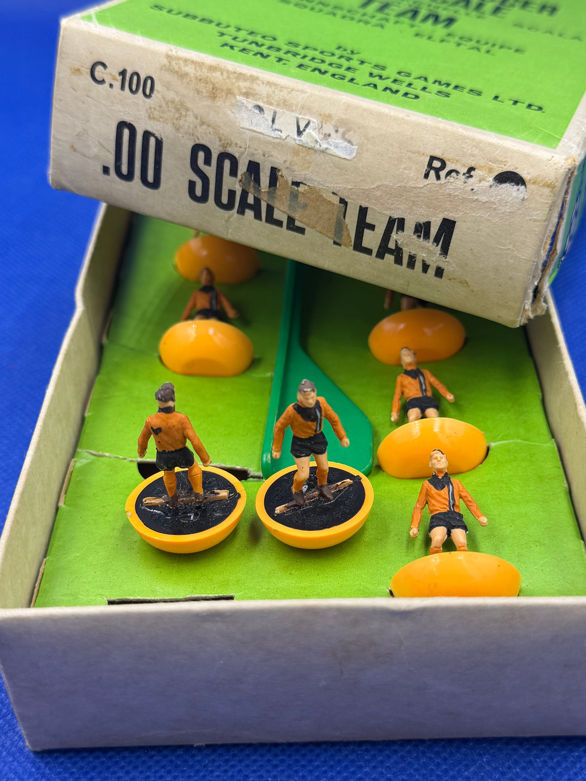 Subbuteo squadra hw Luton Town ref 169