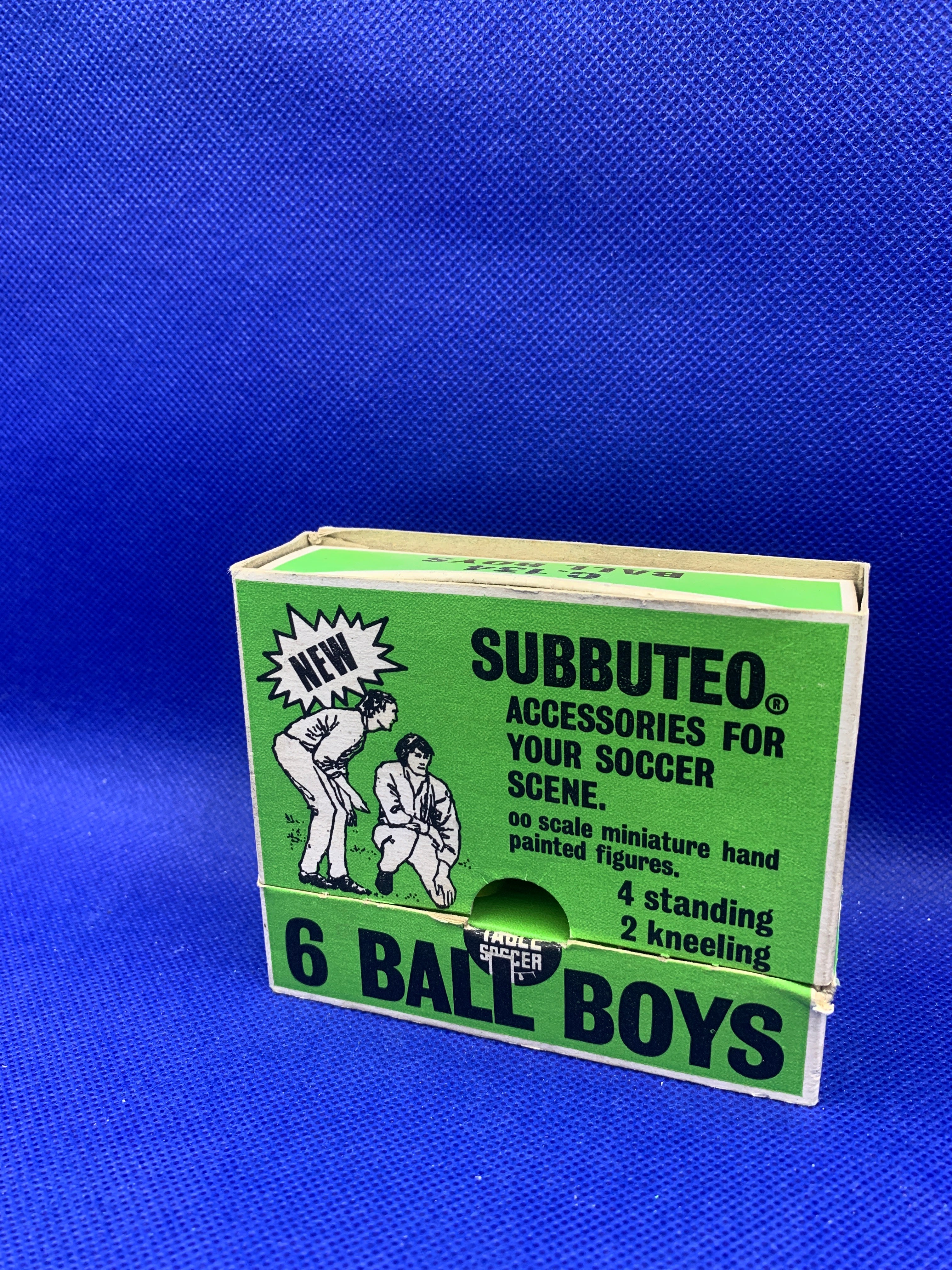 Subbuteo 6 ball boys c134