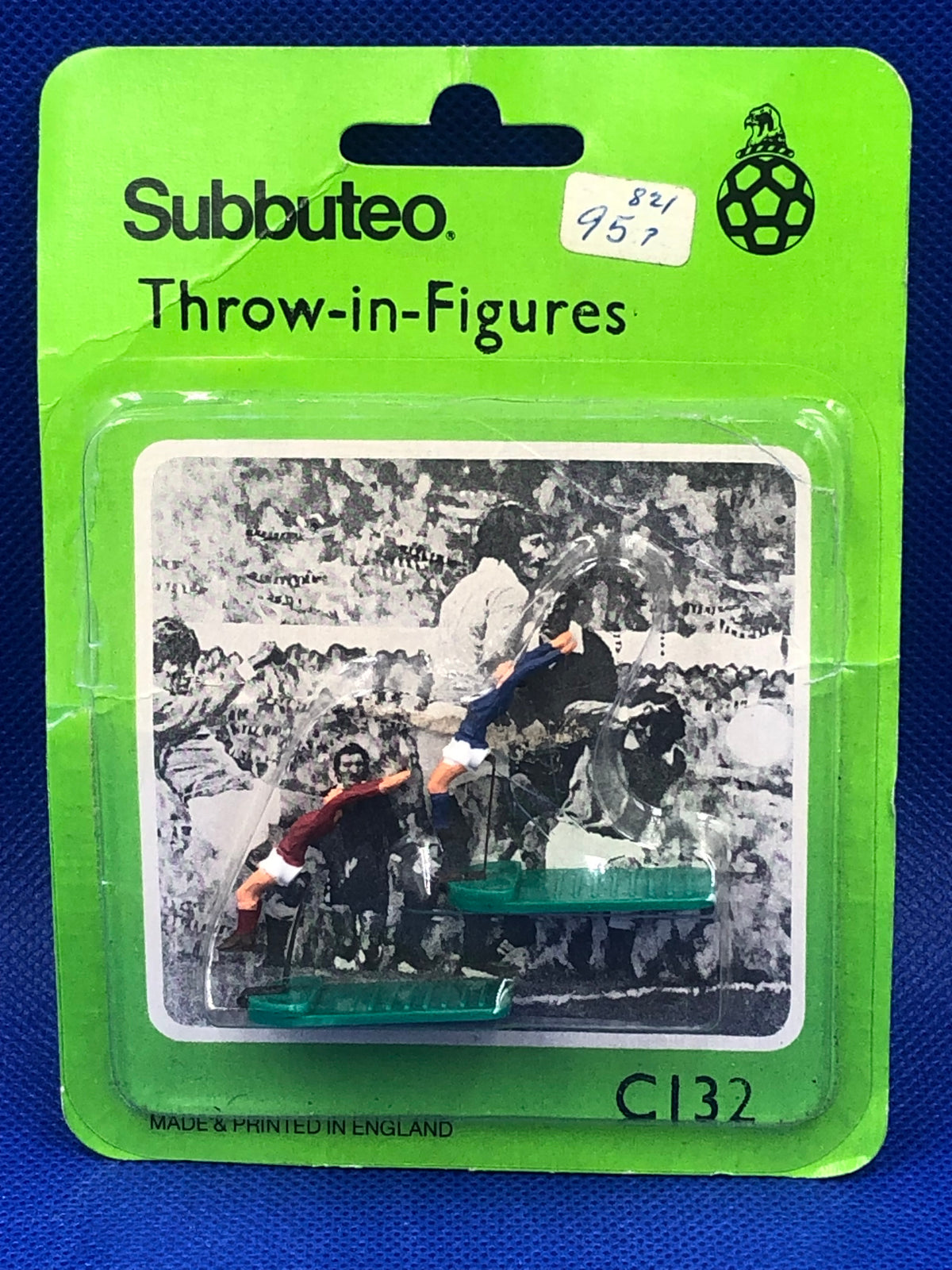 Subbuteo blister Throw-In Figures C132
