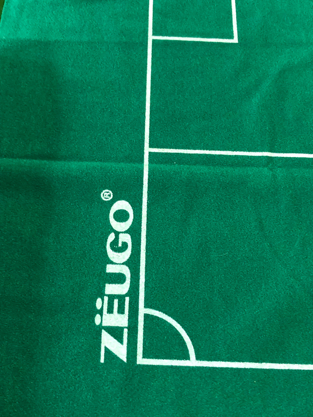 Zeugo campo da gioco in sintetico