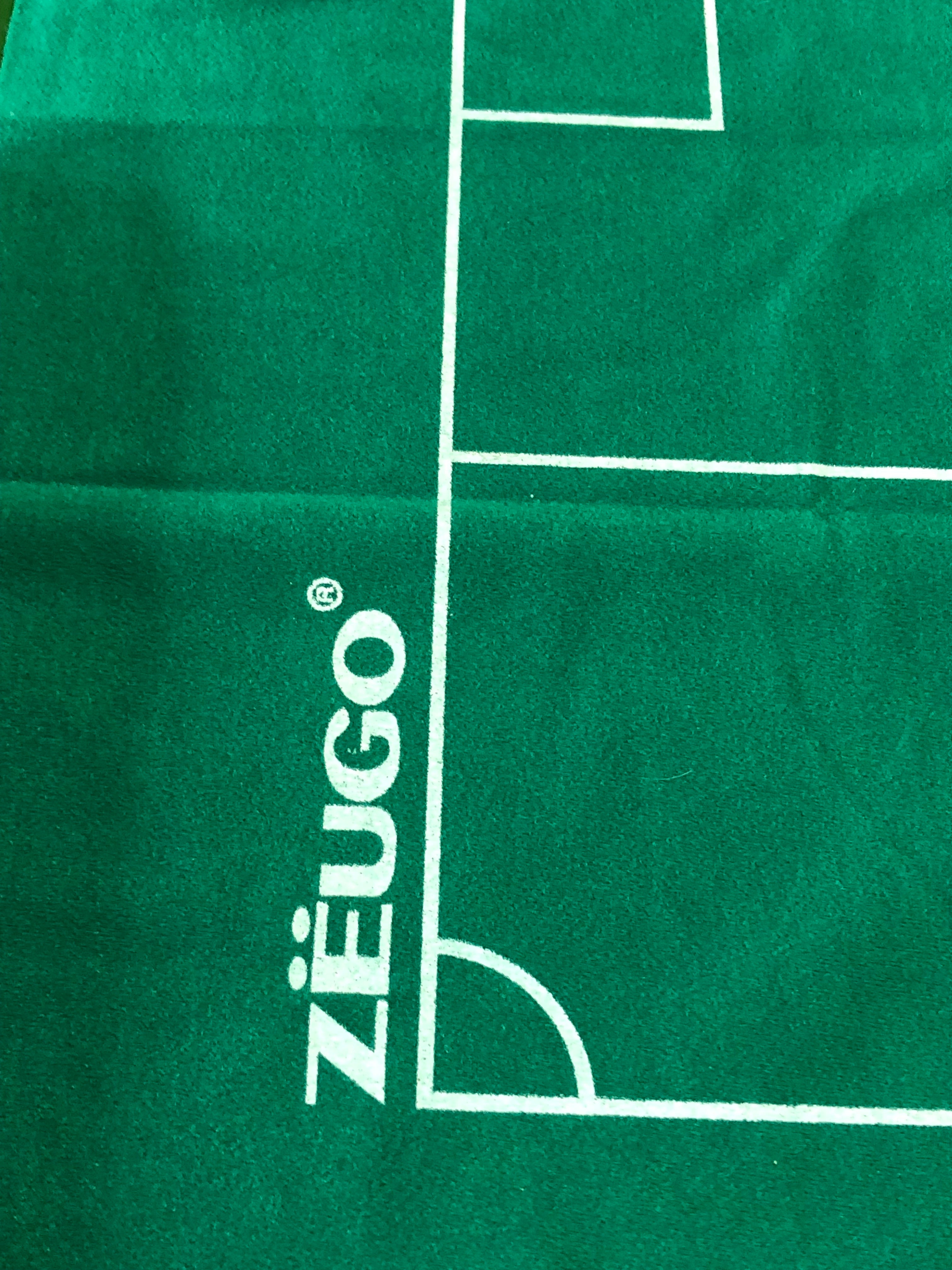 Zeugo campo da gioco in sintetico