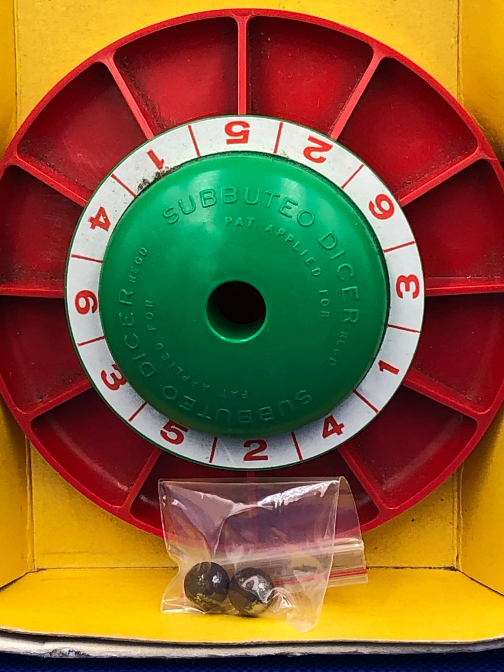 Subbuteo set Dicer