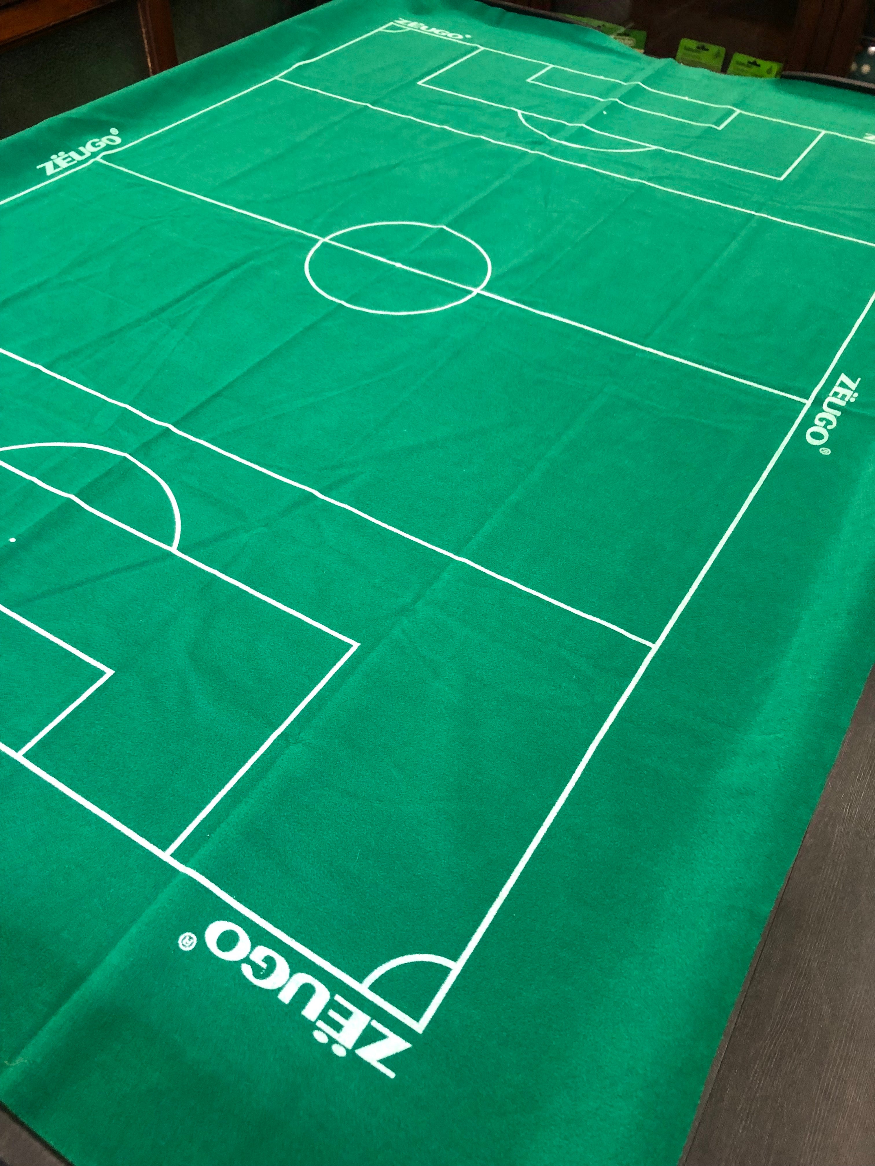 Zeugo campo da gioco in sintetico