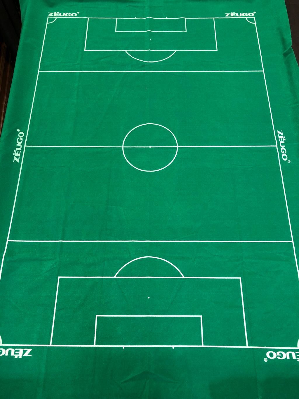 Zeugo campo da gioco in sintetico