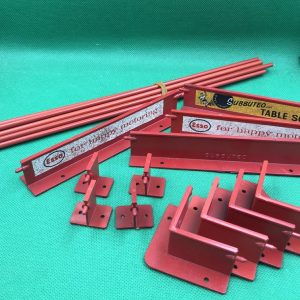 Subbuteo Set red plastic fence C108